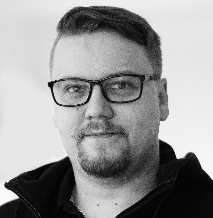 Jarkko Kivimäki, talomyyjä, Omatalo.