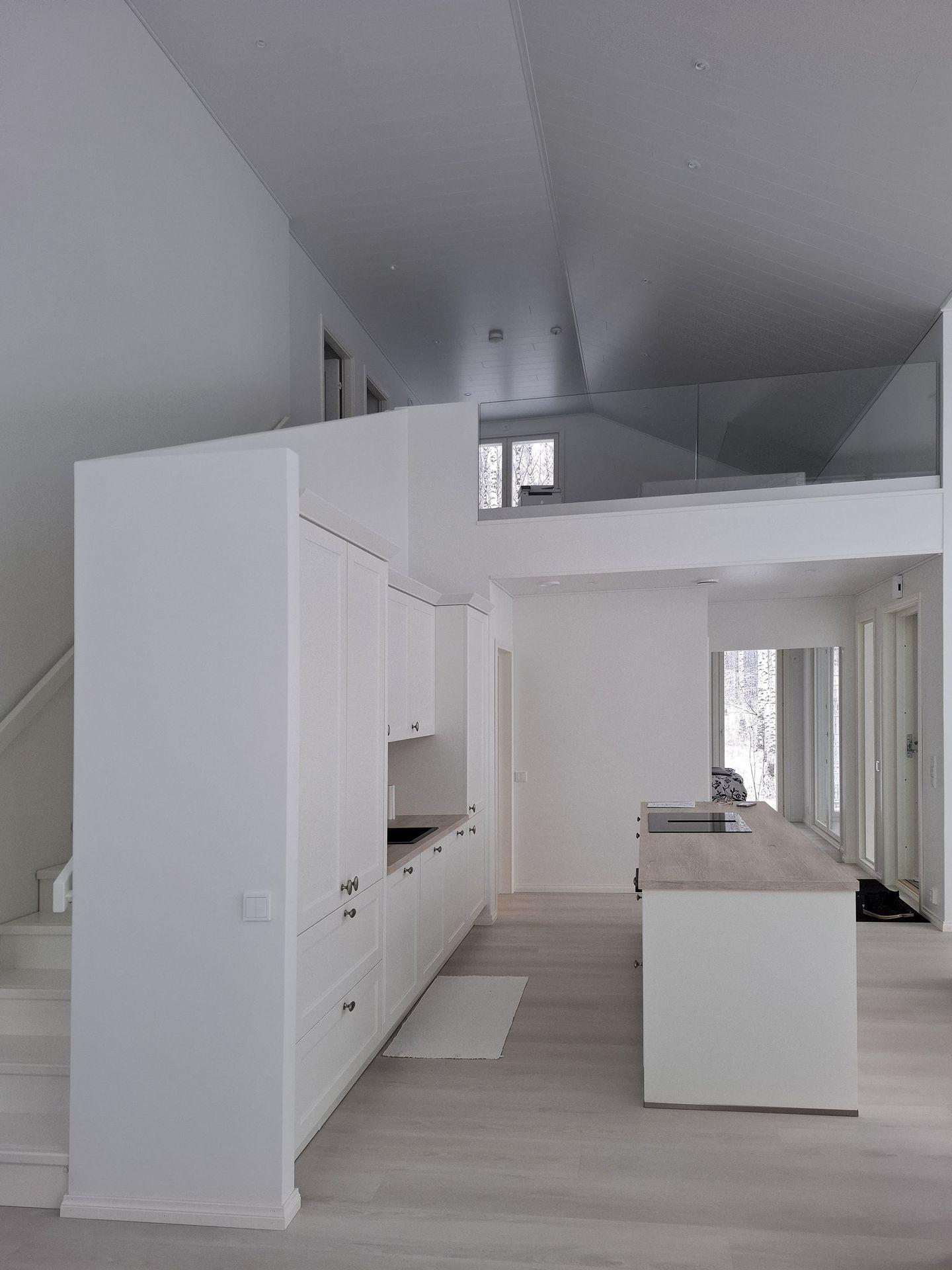 Gallery Image 01