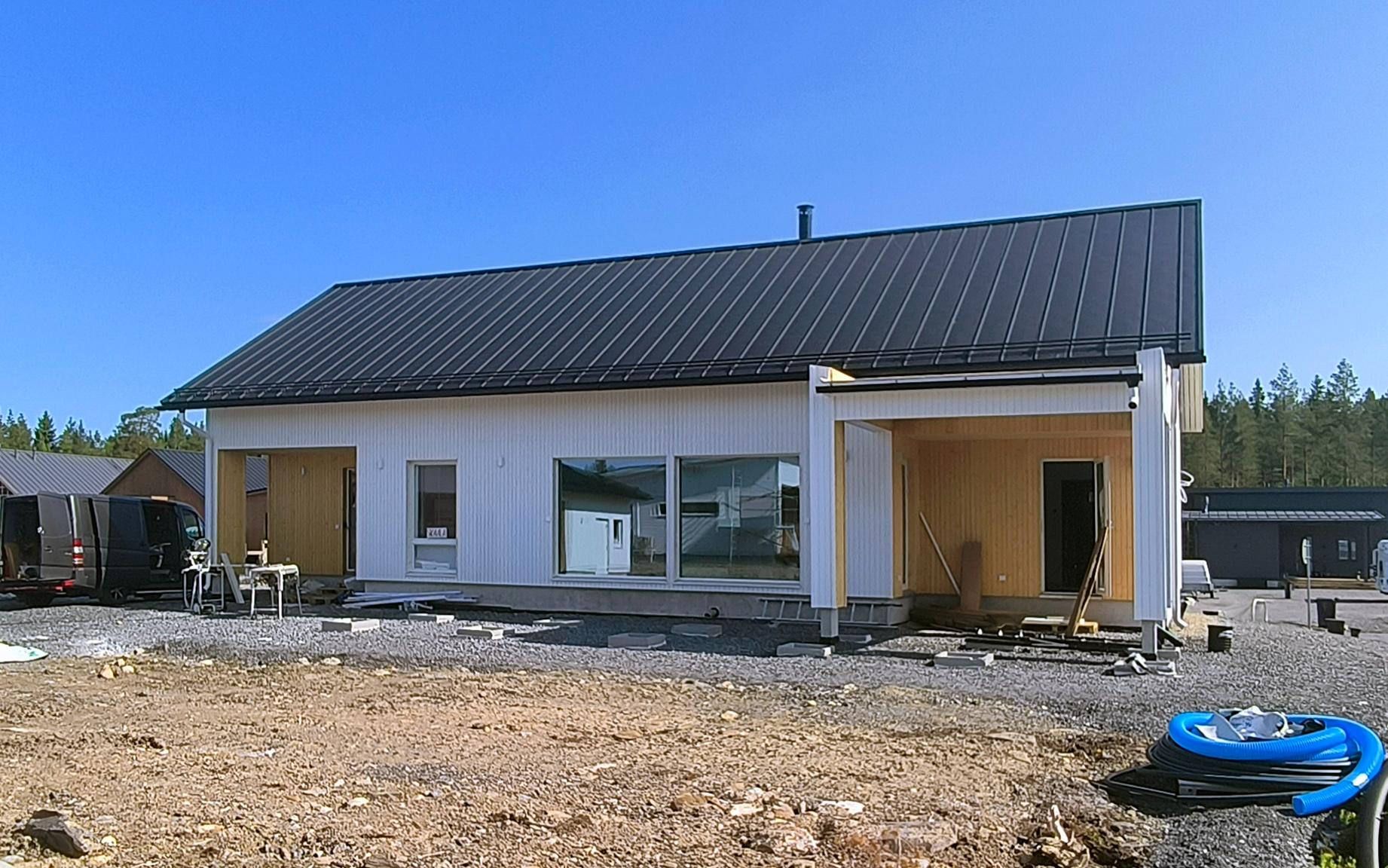 Gallery Image 01