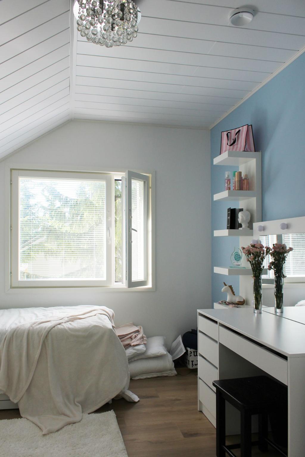 Gallery Image 01