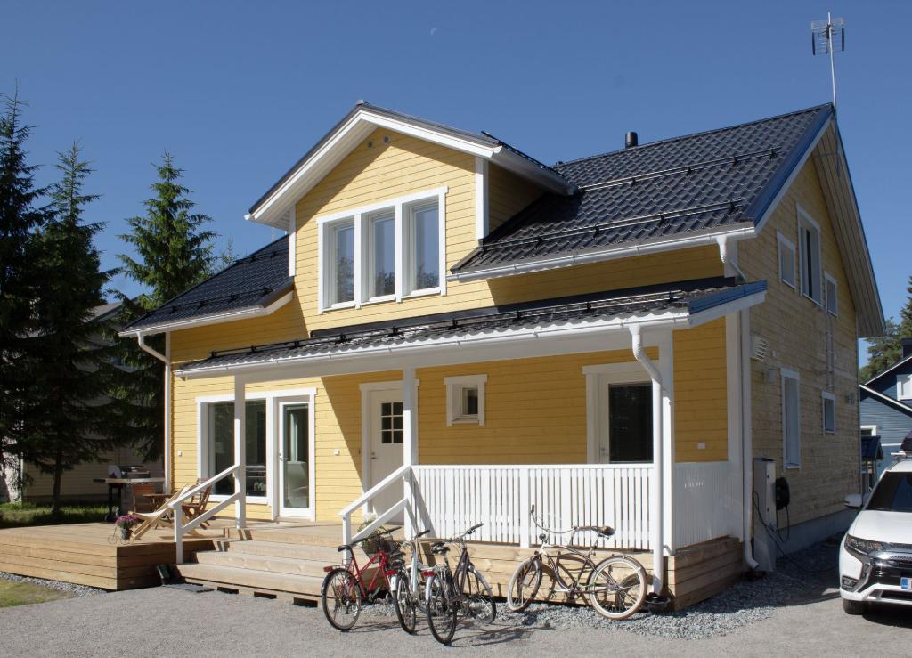 Gallery Image 02