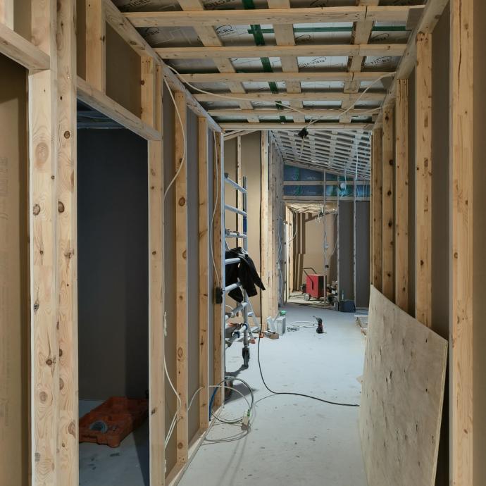 Yksilöllinen Omatalo väliseinät