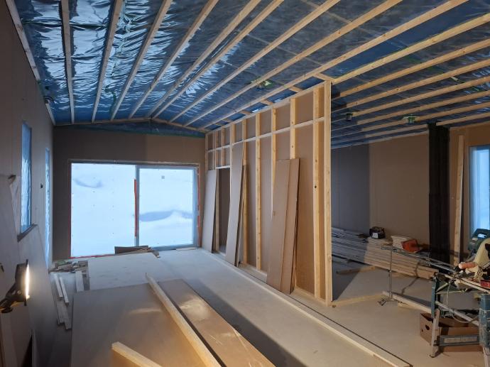 Väliseinien rakennusvaihe